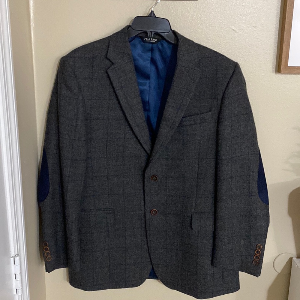 JOS A Bank men’s suit jacket